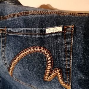 Melissa McCarthy 3/4 length jeans